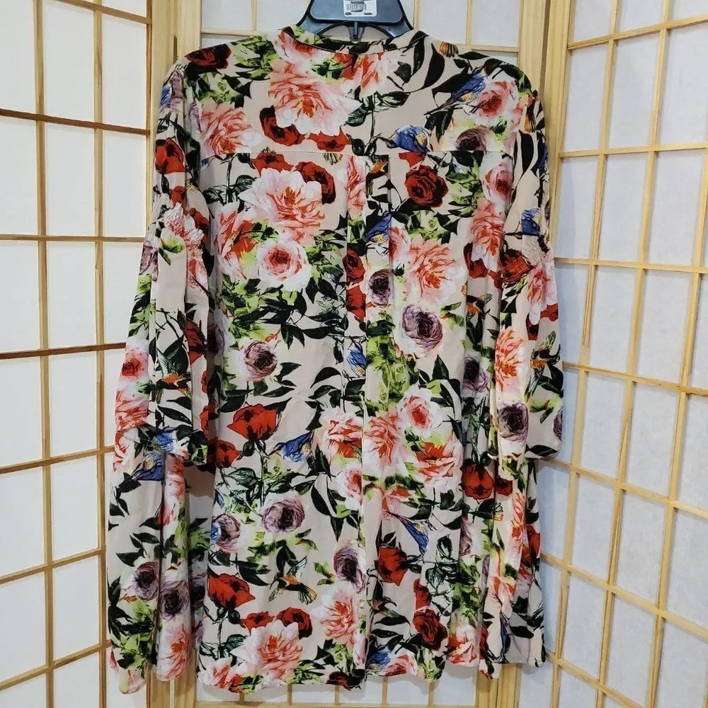 Umgee Floral Bell Sleeve Blouse Sz S - Picture 2 of 8